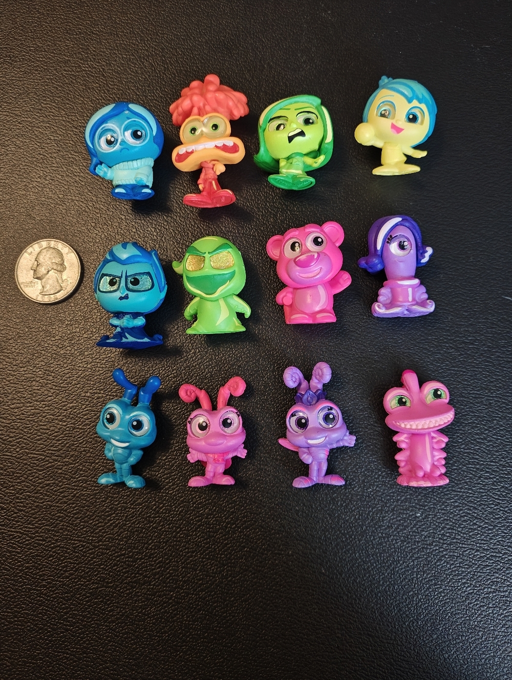 Disney Doorables Neon Pop Series Lot